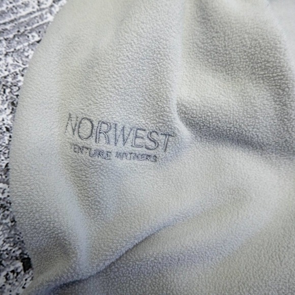 MARMOT Mens Jacket M Fleece Lightweight Sweater Layer Grey Long Sleeves Outdoors - Picture 3 of 15